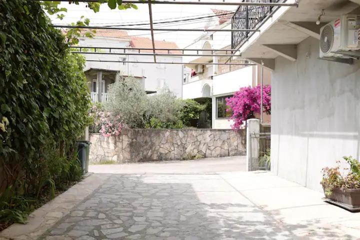Apartments R&M Tivat Extérieur photo