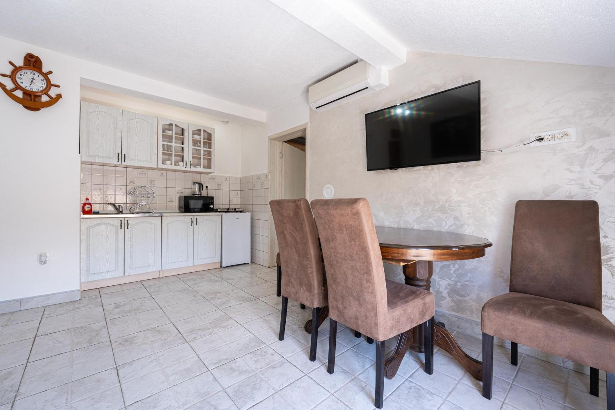 Apartments R&M Tivat Extérieur photo